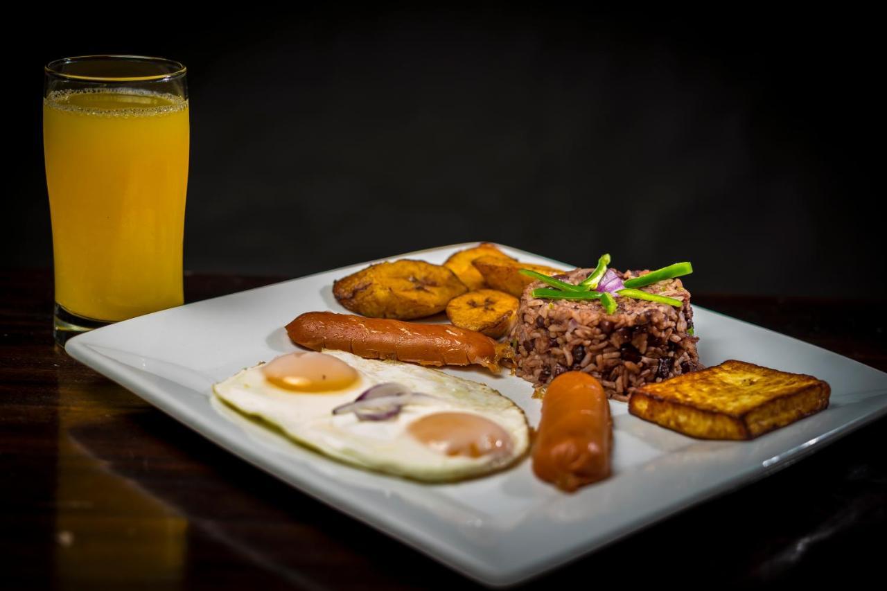 Farallones Hotel Chinandega Εξωτερικό φωτογραφία