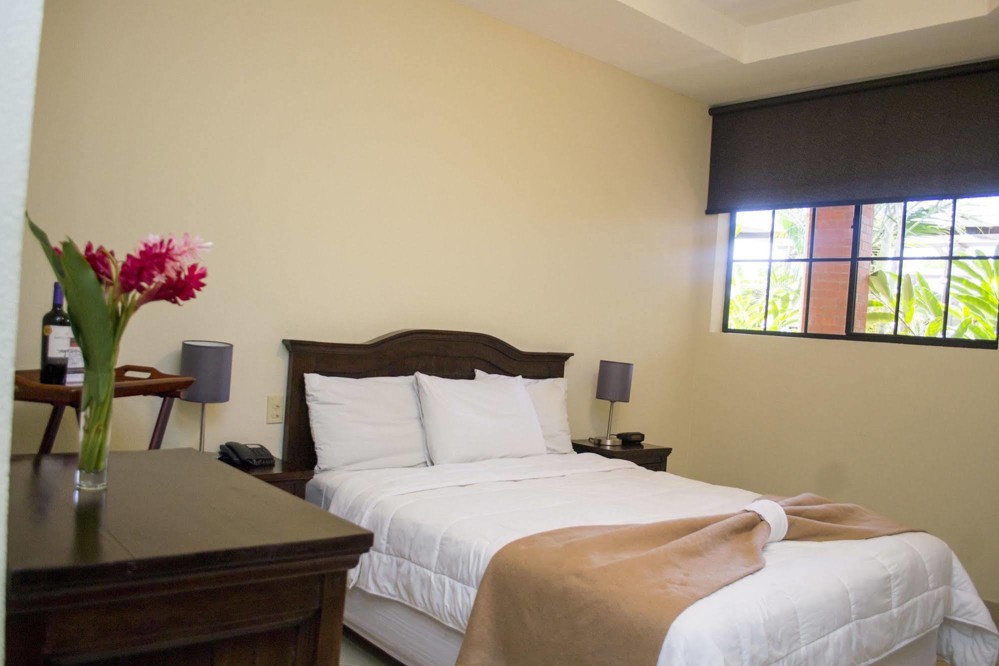 Farallones Hotel Chinandega Εξωτερικό φωτογραφία