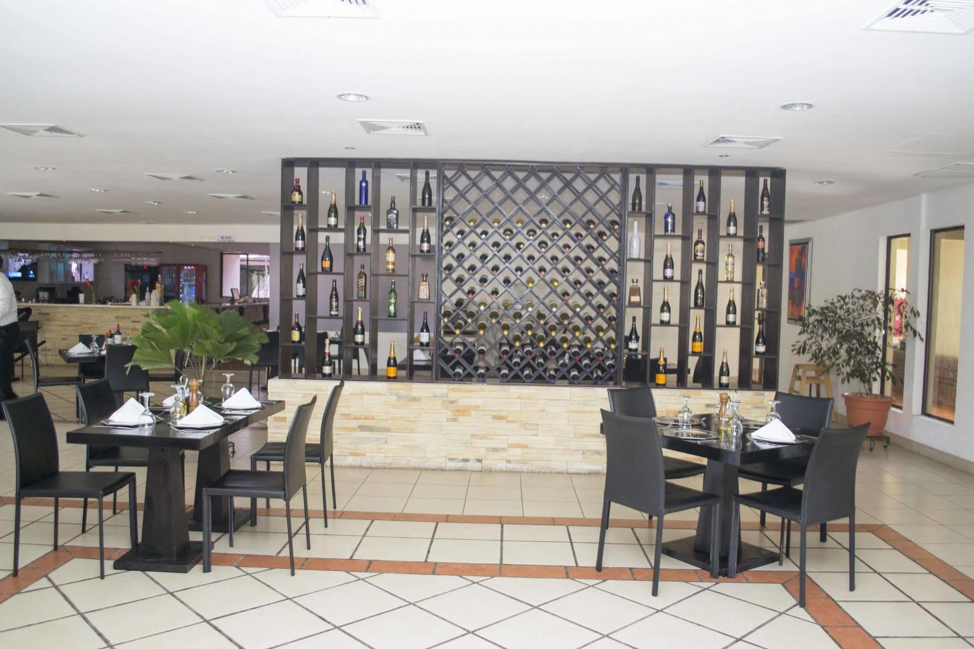 Farallones Hotel Chinandega Εξωτερικό φωτογραφία