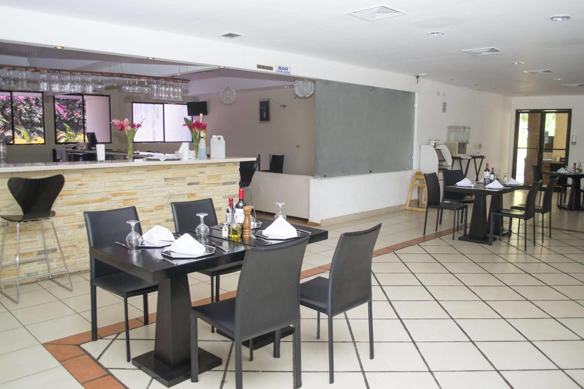 Farallones Hotel Chinandega Εξωτερικό φωτογραφία