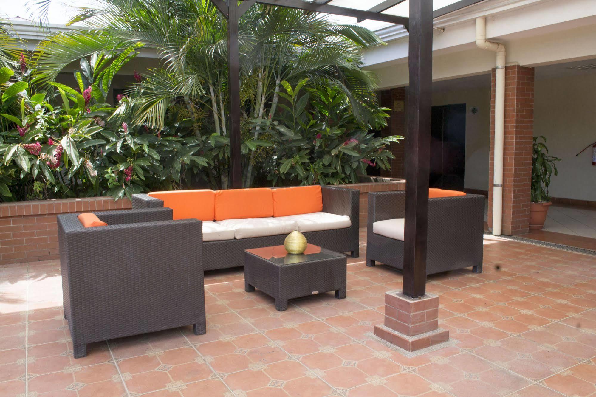 Farallones Hotel Chinandega Εξωτερικό φωτογραφία