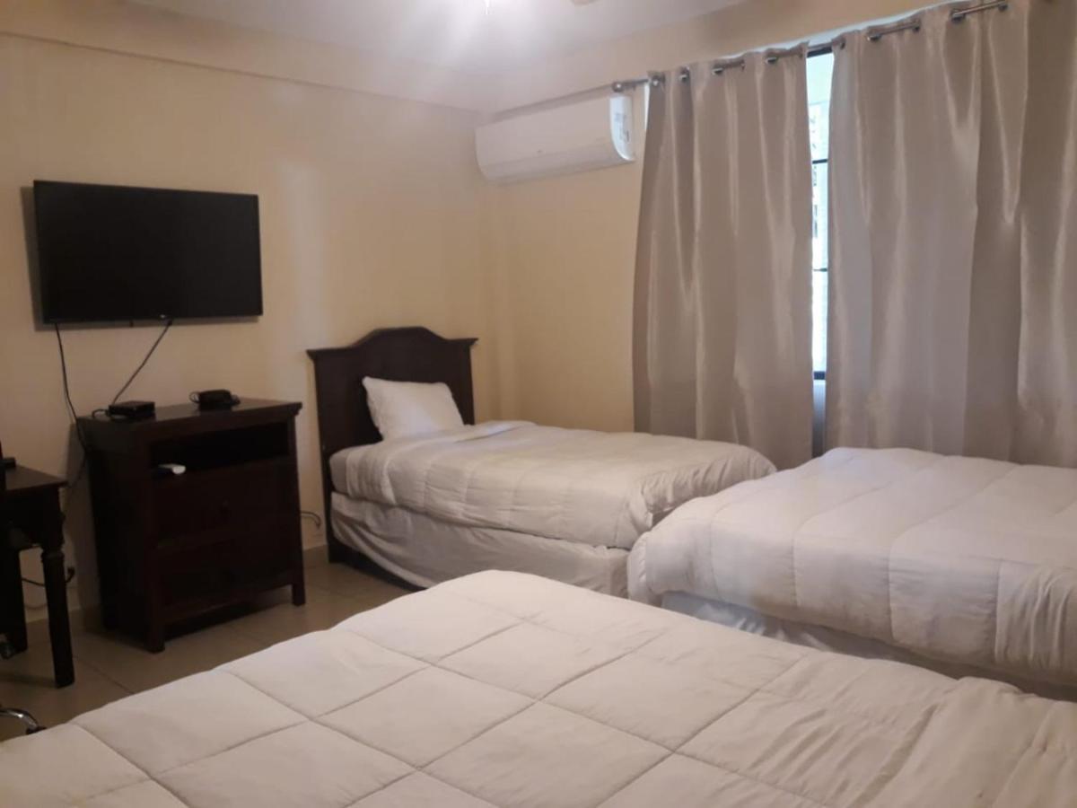 Farallones Hotel Chinandega Εξωτερικό φωτογραφία
